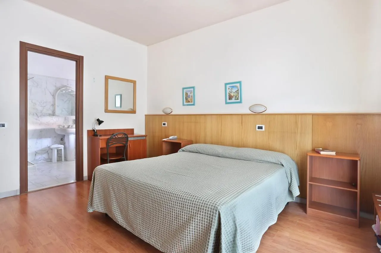 Hotel Daisy Marina di Massa 3*,  Italy